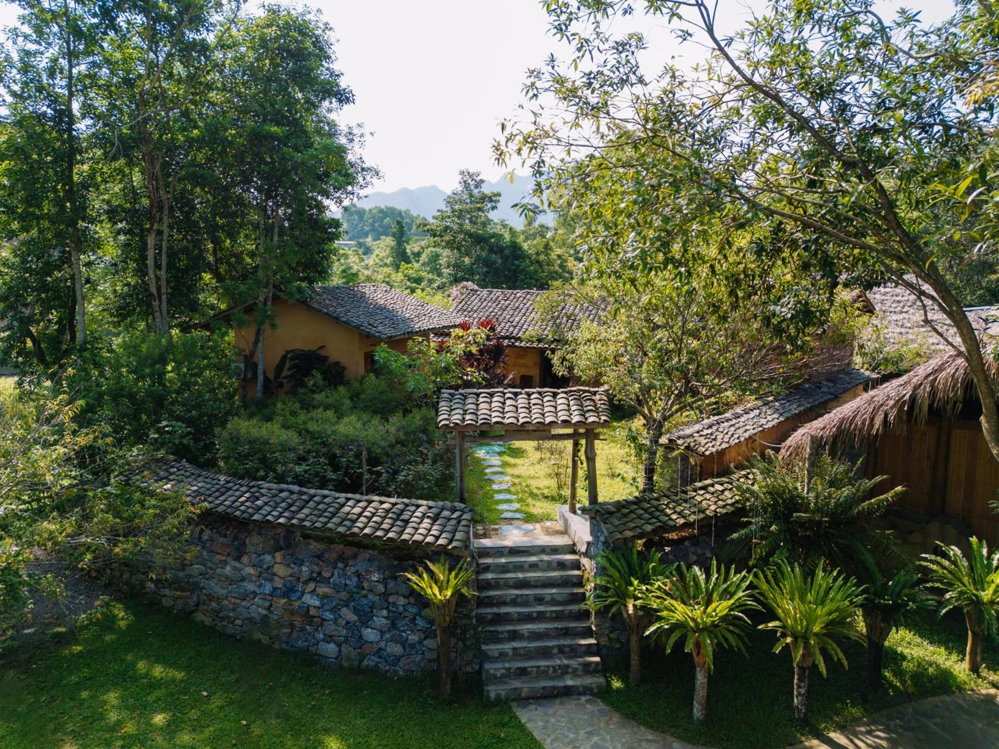 Ha Giang Xanh Retreat - Trekking, Tour, Motorbike Rental Exterior photo
