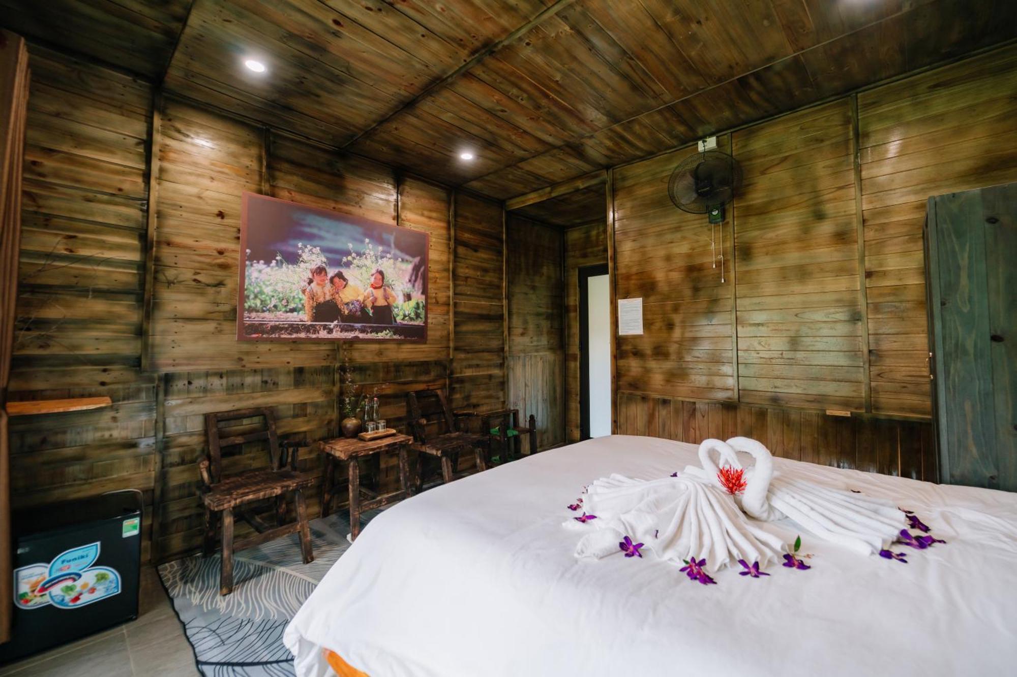 Ha Giang Xanh Retreat - Trekking, Tour, Motorbike Rental Exterior photo