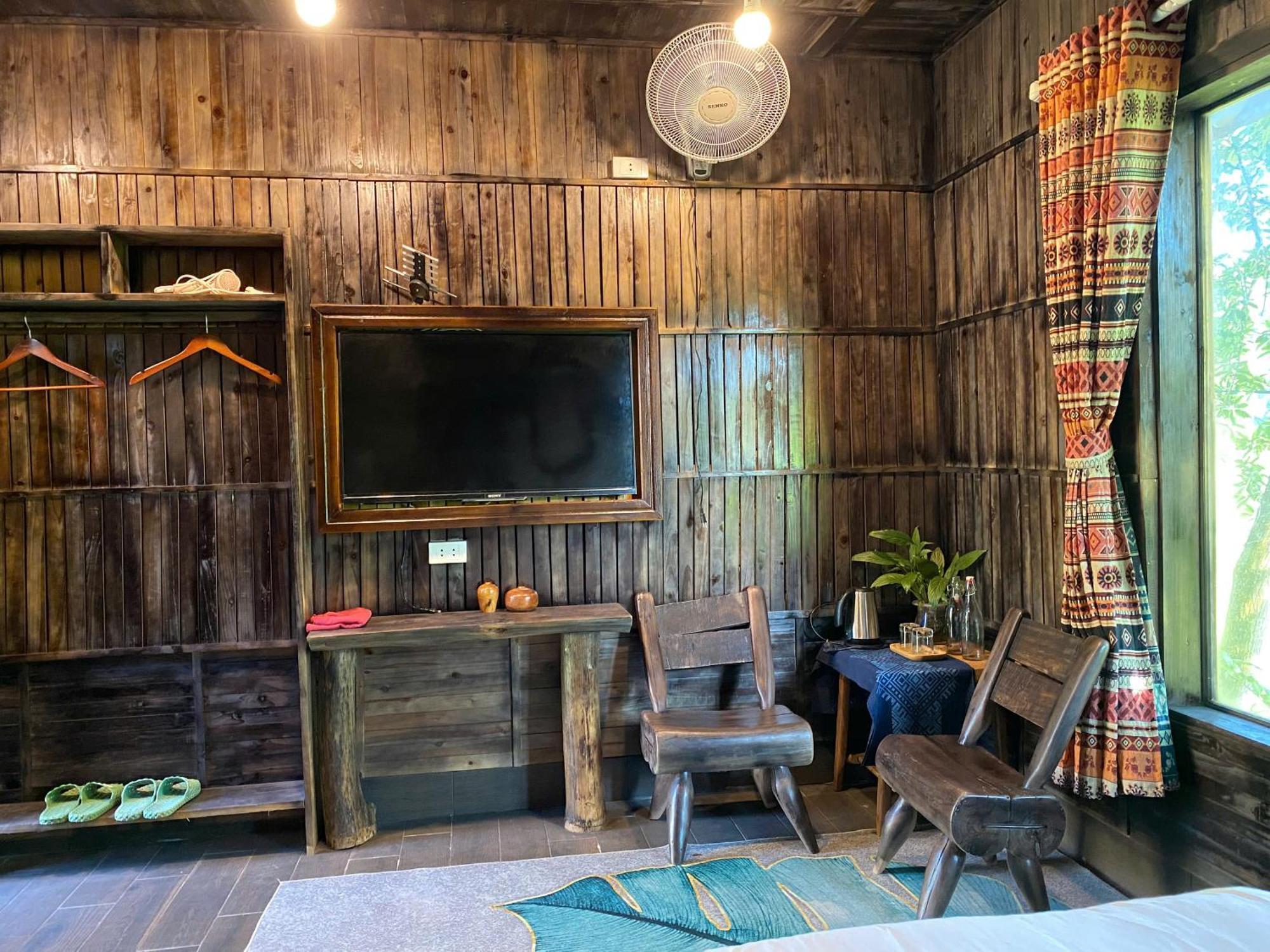 Ha Giang Xanh Retreat - Trekking, Tour, Motorbike Rental Exterior photo